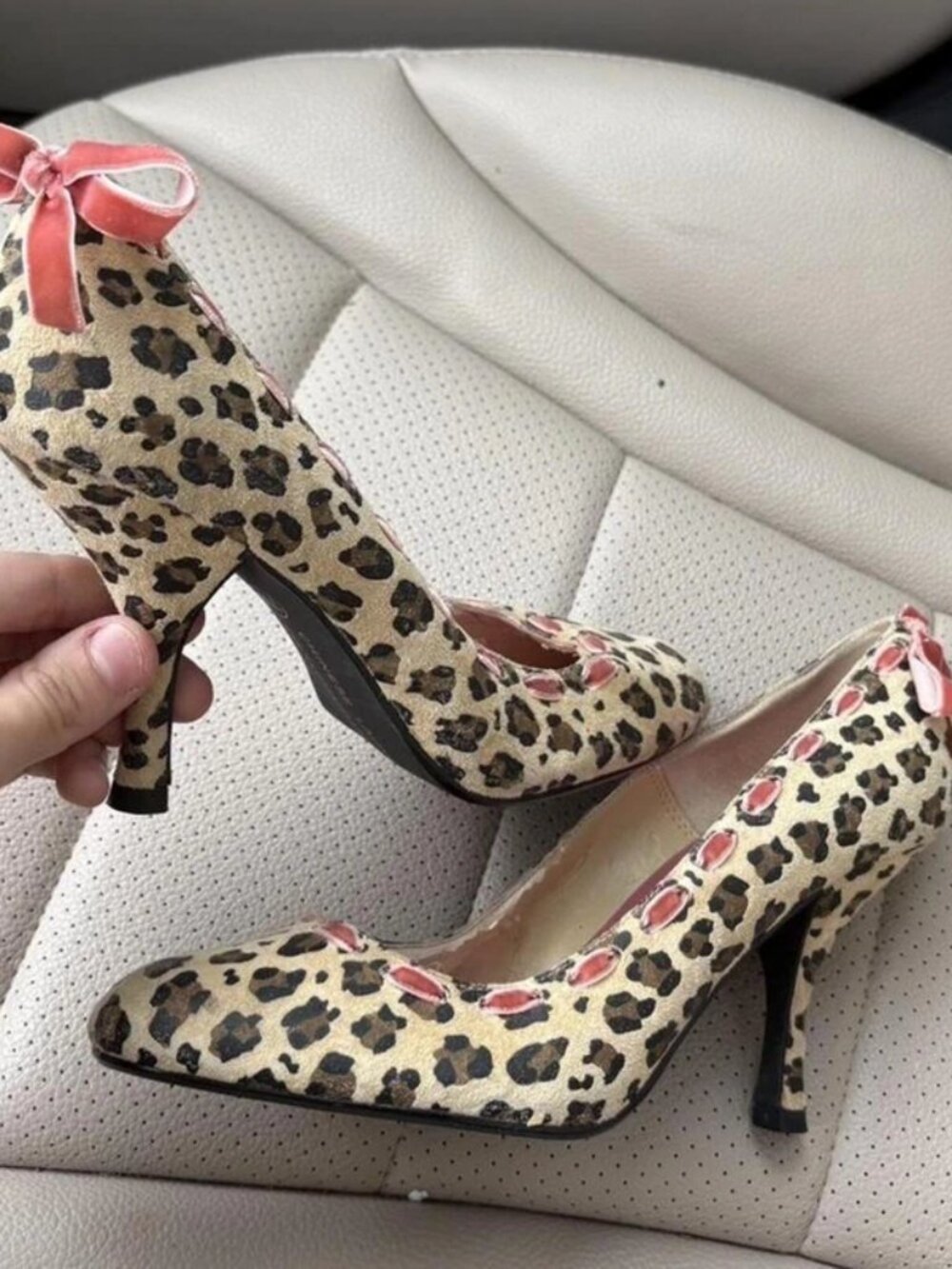 Heels - Picture 1 of 2